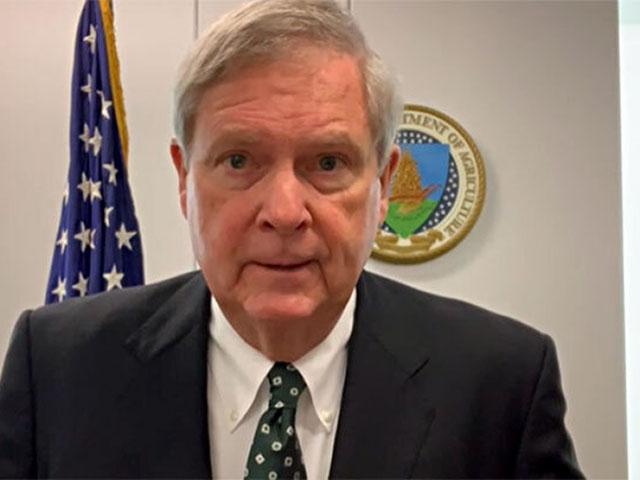 Agriculture Secretary Tom Vilsack speaking to reporters last year. Vilsack met Sunday in Warsaw with Ukrainian Agriculture Minister Mykola Solskyion. (USDA)