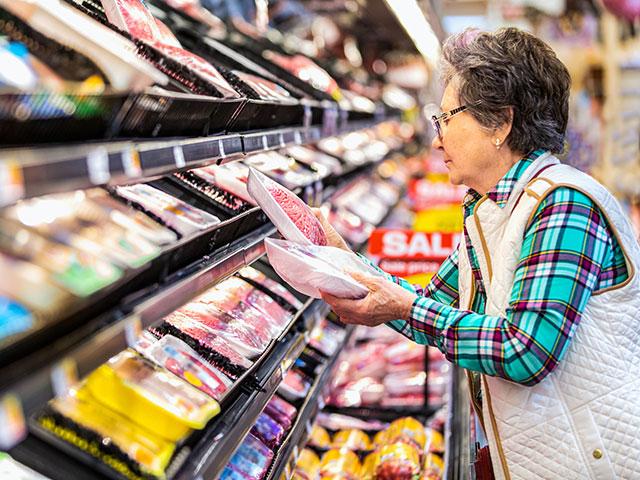 The proposed USDA rule released Monday allows the voluntary "Product of USA" or "Made in the USA" label claim to be used on meat, poultry and egg products only when they are derived from animals born, raised, slaughtered and processed in the United States. (DTN file photo) 