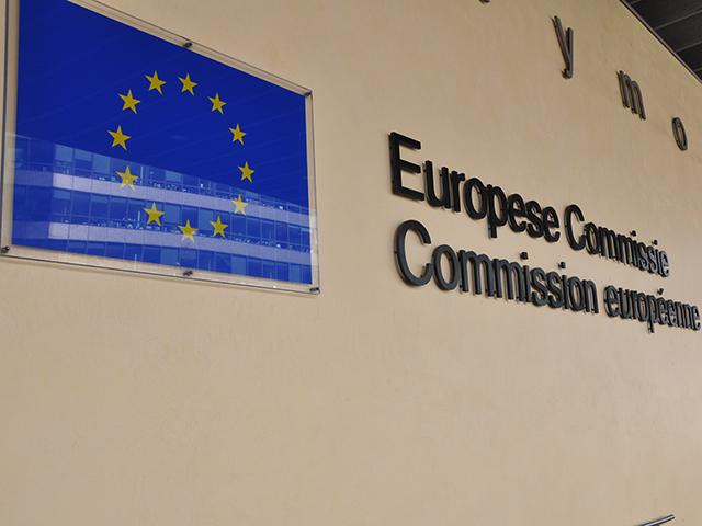 The U.S. trade deal with Europe is expected to increase agricultural exports, but the EU can still label some commodities as sensitive and the U.S. will need to continue to negotiate the removal of other non-tariff barriers. (DTN file photo by Chris Clayton) 