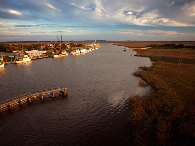 The U.S. Environmental Protection Agency is going back to the drawing board on the waters of the United States, or WOTUS, rule. (DTN file photo) 