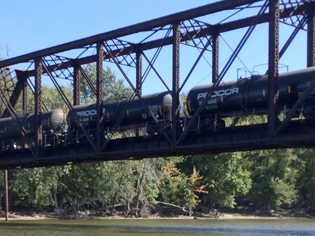 Tank cars cross the Mississippi River south of downtown St. Paul, Minnesota. (DTN photo by Mary Kennedy)