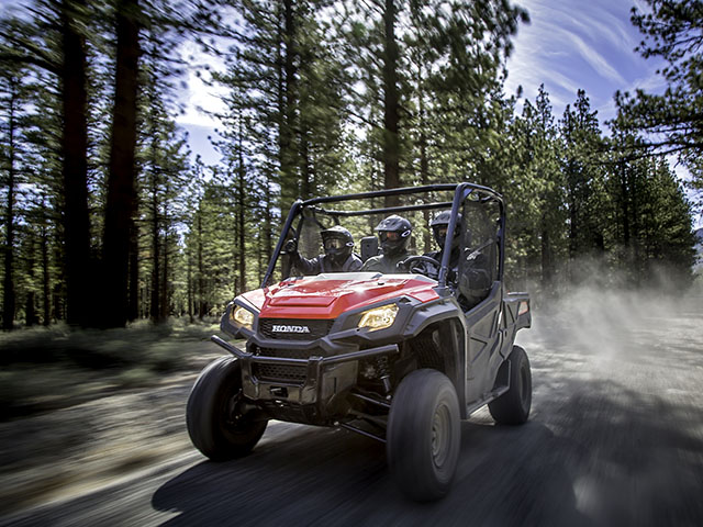 Honda S Flagship Pioneer 1000s Beat Montana Trails