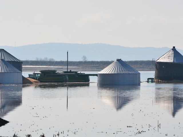 Aid for farmers affected by Midwest flooding will be part of a disaster bill before Congress. 