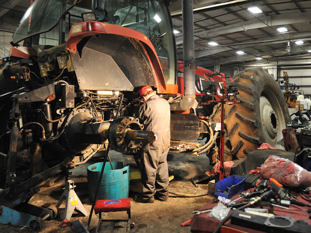 Farmers are used to working on equipment. But they can&#039;t legally alter software in newer models because of copyrights are owned by manufacturers. (DTN/The Progressive Farmer photo by Jim Patrico)