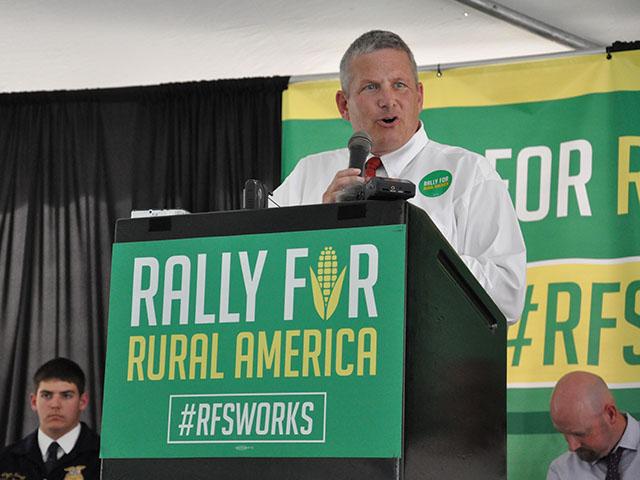 Bill Northey speaking in 2015 at a rally in Kansas City, Kansas, during an EPA hearing over the Renewable Fuels Standard. Northey, who passed away at age 64, was a strong advocate for agriculture who remained a farmer at heart. (DTN file photo by Chris Clayton)