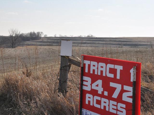 Foreign owners of land in Iowa will face more reporting requirements and potential penalties under a new state law signed Tuesday by Iowa Gov. Kim Reynolds. The new law gives state investigators authority to subpoena a broad array of records over ownership and sales transactions. (DTN file photo) 