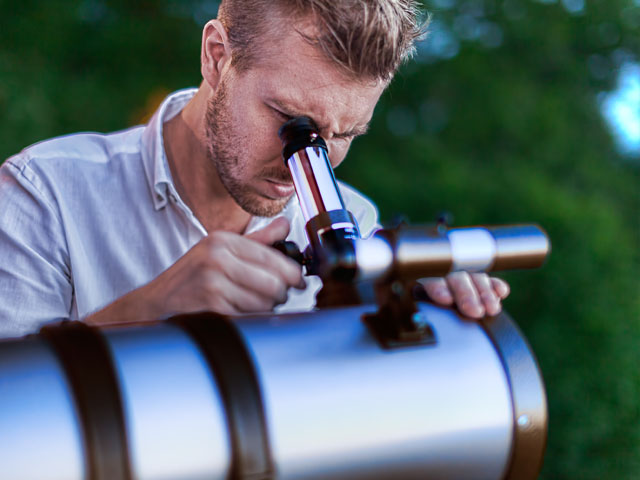 Good leaders use a metaphorical telescope to create and implement a vision of what they want their business to grow into over the long term. (Photo courtesy of Tobias Lindman, CC BY 2.0)
