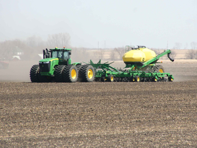 Spring field operations are finally underway in northwestern Minnesota after late snowfall and cold caused delays in spring planting. (Photo by Marlene Dufault, MLD Communications, Crookston, Minn.)
