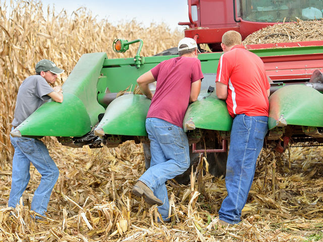 Part of keeping employees engaged is having the right tools and resources so employees can perform their jobs and conduct in-the-moment repairs. (DTN/Progressive Farmer file photo)