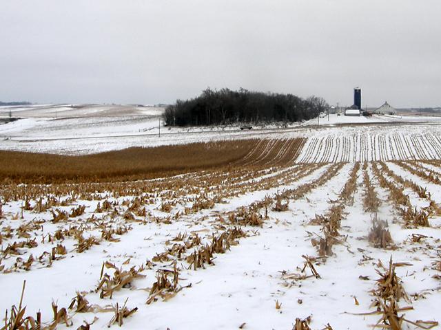 It&#039;s snowy and cold across large sections of farm country, but agriculture policy is starting off 2022 with policymakers in the U.S. and Canada trying to refresh the news or ensure it has a positive spin. (DTN file photo) 