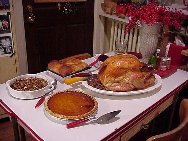 Looking at the price impacts facing consumers this Thanksgiving, the American Farm Bureau projects the average cost of a meal will increase 14% while USDA cites the average increase would be about 5% higher. (DTN file photo)
