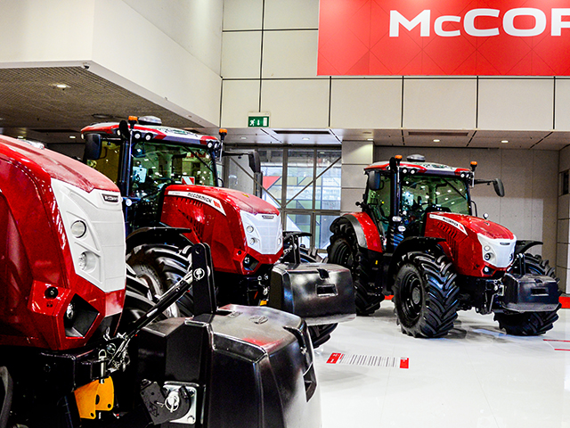 McCormick X7 Series Tractor (Greg Lamp)