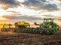 John Deere 1775NT (provided by John Deere)