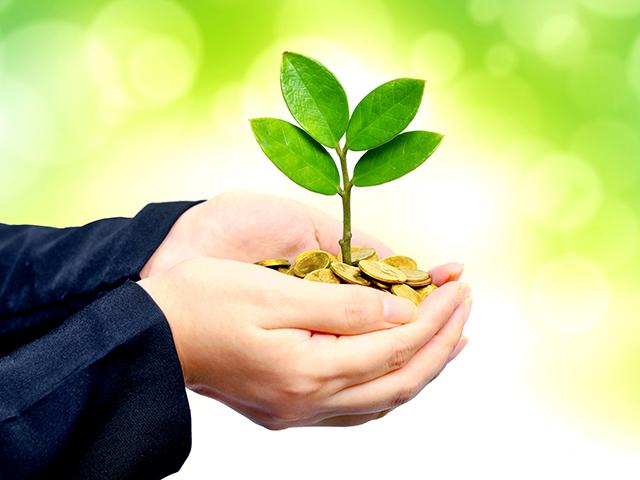 Farmers may want to take a look at the types and benefits of different charitable remainder trusts. (Weerapatkiatdumrong, Getty Images)