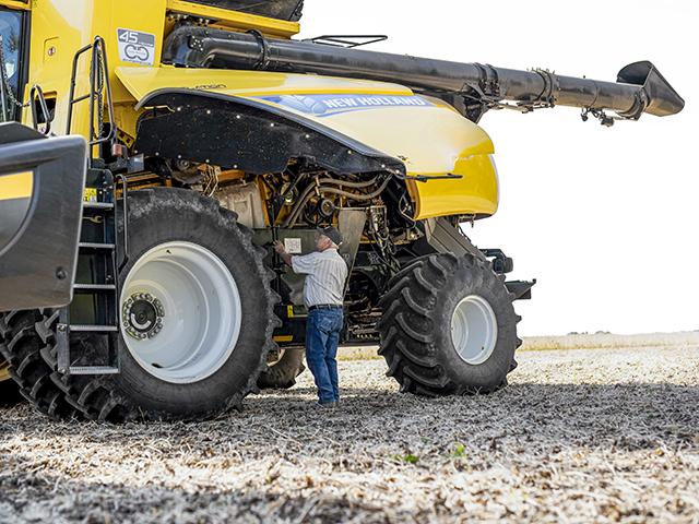 Preharvest checks include closely examining the harvesting systems, refamiliarizing yourself with the functions of the combine and doing calibrations for the new season. (Provided by New Holland)