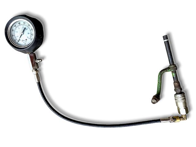 Modified pencil injector compression gauge (Steve Thompson)