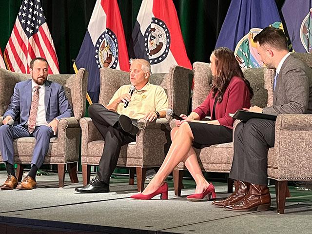 Economists and analysts talk about issues with corn and soybean production and markets at the Ag Outlook Forum in Kansas City, Mo., on Tuesday. From left, Scott Gerlt from the American Soybean Association, Josh Linville from Stone X, and Krista Swanson from the National Corn Growers Association talk with Zach Helder, vice president of the Agricultural Business Council of Kansas City. (DTN photo by Chris Clayton) 