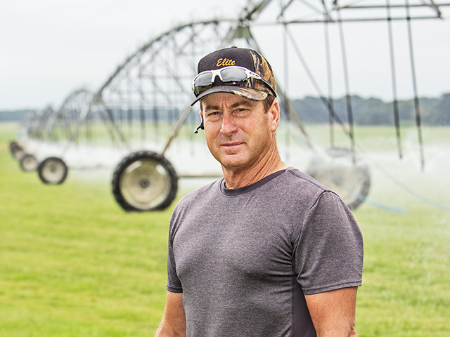 Wayne Carter saved $37,240 the first month after he switched his irrigation pumps from diesel fuel to electricity. (Progressive Farmer image by Larry Fleming)