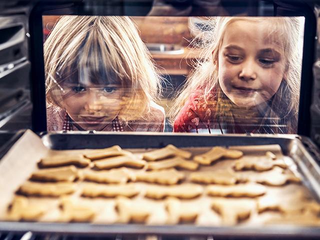 Blogger Katie Pratt takes the time to talk about how precious time can be. (GMVozd, Getty Images)