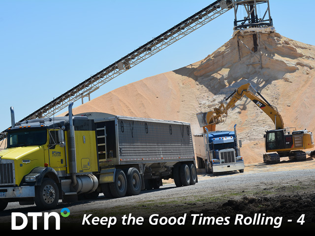 Experts say farmers are looking at profits of 30% or more this growing season, but only if they pull the trigger and make a sale. (DTN/Progressive Farmer photo by Matthew Wilde)