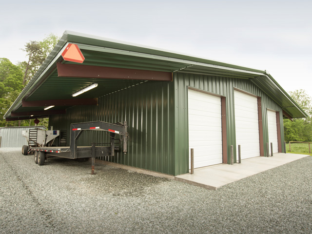 Shop's 12-Foot Roof Overhangs Extend Workspace Outdoors
