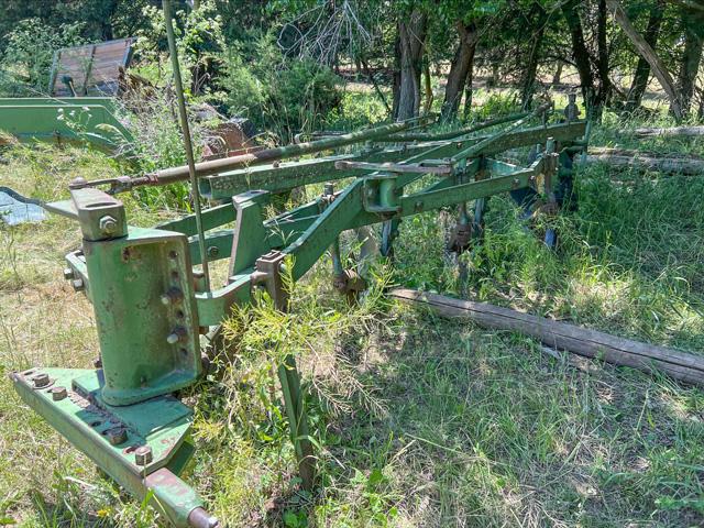 Last month&#039;s Vintage Iron column prompted several readers to reminisce about the plowing. (DTN photo by Russ Quinn)