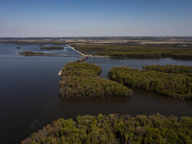 High water on the Mississippi river at lock and dam 13 is seen in an aerial photo from Eagle Point Park in Clinton, Iowa, on Sept. 14, 2017. (Photo by Nick Rohlman/The Gazette)