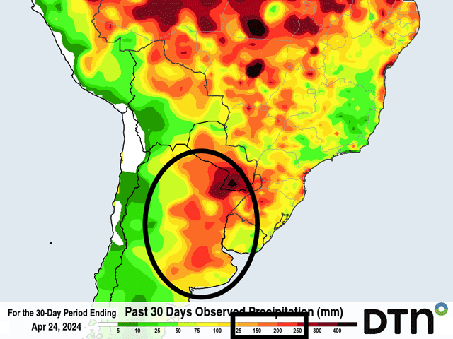 Wet weather during the last 30 days has caused all sorts of issues for the maturing and harvest of the corn and soybean crops in Argentina. (DTN graphic)