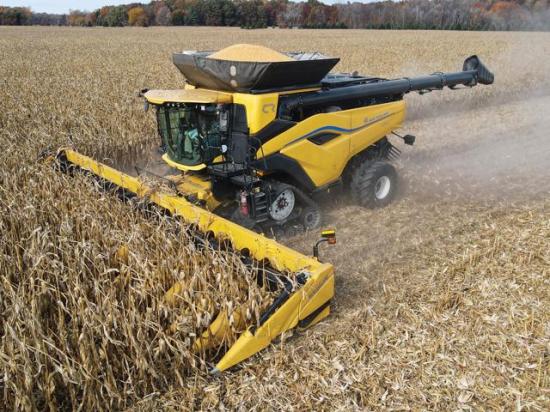 New Holland took home two Agritechnica Innovation Awards, including a silver award for its Corn Header Automation. (Photo courtesy of New Holland)