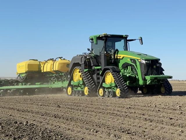 A University of Missouri diesel cost study shows 50% higher diesel fuel prices cut expected net returns to land by 10%. (DTN photo by Dan Miller)