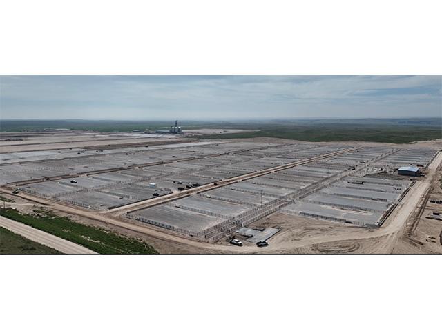Blackshirt Feeders feedlot operation near Haigler, Nebraska, in the state&#039;s southwest corner. The feedyard, once it is expanded, is projected to hold up to 150,000 cattle. (Photo courtesy of Nebraska Examiner and Settje Agri-Services and Engineering)