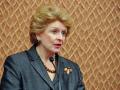 Sen. Debbie Stabenow, D-Mich., speaking to reporters at an agricultural media event. Stabenow, chairwoman of the Senate Agriculture Committee, is coming under fire about her comments on her electric vehicle and passing by gas stations driving that EV from Michigan to Washington, D.C. (DTN file photo)