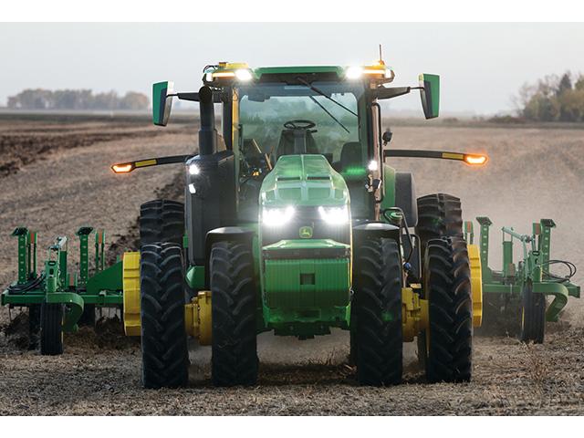 John Deere has announced a deal with Space X&#039;s Starlink to bring fast internet services to new and existing machines across the United States and Brazil. (Photo courtesy of John Deere)