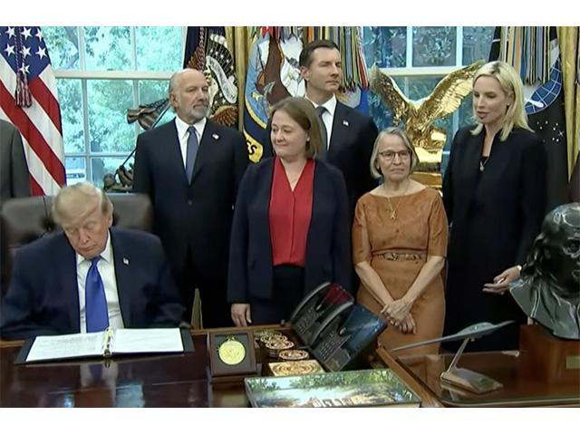 Iowa's congressional delegation joined President Trump to announce a proposed $15 billion steel facility in September. Republican leaders Mariannette Miller-Meeks and Ashley Hinson are also running for reelection to the House and election to the U.S. Senate, respectively, this November. (Screenshot from the White House livestream of Oval Office steel event)