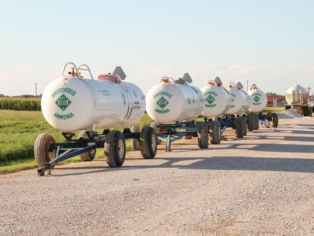 Government safety agencies issued a safety advisory about anhydrous ammonia nurse tanks manufactured by American Welding and Tank of Fremont, Ohio. (DTN file photo by Elaine Shein)