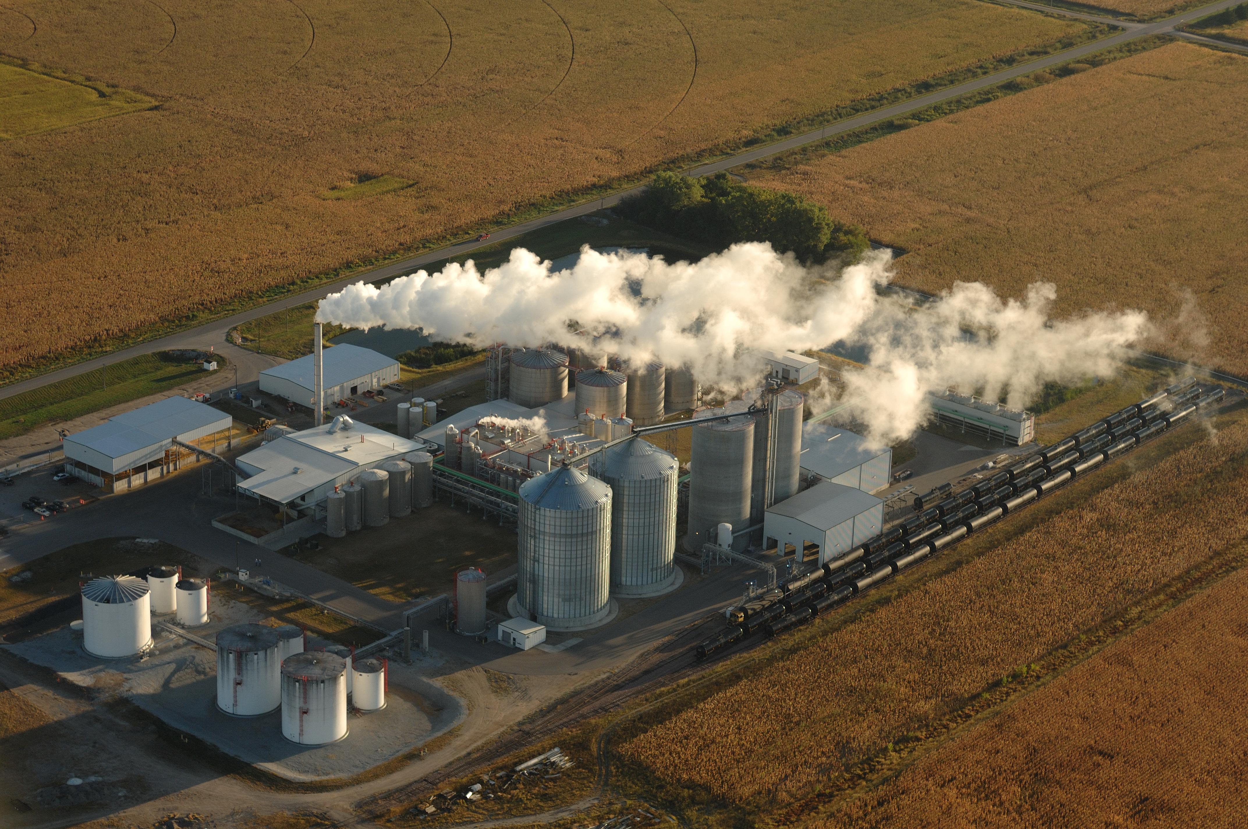 A South Dakota ethanol company asked the state's congressional delegation to press the EPA to conduct an analysis of E30. (DTN file photo)