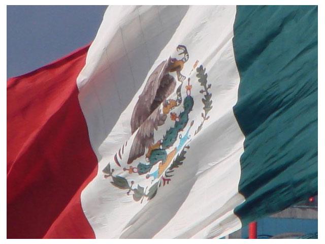 GM corn import bans by Mexico would affect everything from the U.S. rail industry to migration. (DTN/Progressive Farmer file photo)