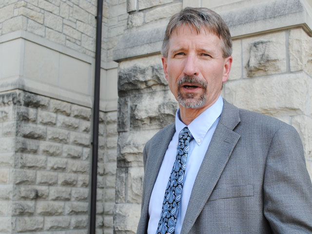 Given the competition for rental ground, some operators may not want to ask their landlords for cash rent concessions in 2014, Kansas State economist Kevin Dhuyvetter said. (DTN photo by Marcia Zarley Taylor)