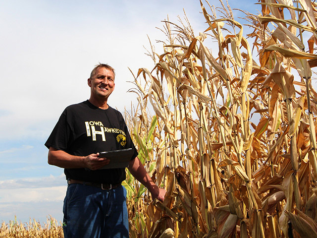 Iowa farmer Jeff Frank estimates his FieldScripts prescription helped him increase corn yields an average of 6 to 8 bushels per acre. (DTN/The Progressive Farmer photo by Karen McMahon) 