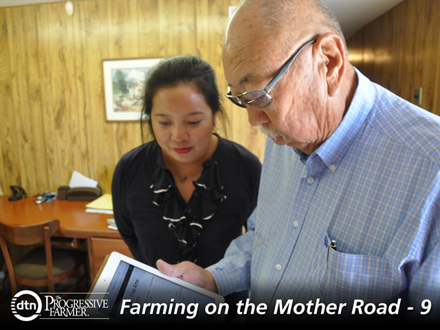 Del Wakimoto, farm manager for AVI KWA&#039;AME Farms, scans the farm-management program he has helped create for the farm, which is owned by the Mojave Tribe near Needles, Calif. Del&#039;s daughter, Jennifer, is the farm&#039;s marketing manager for cotton. (DTN photo by Chris Clayton)