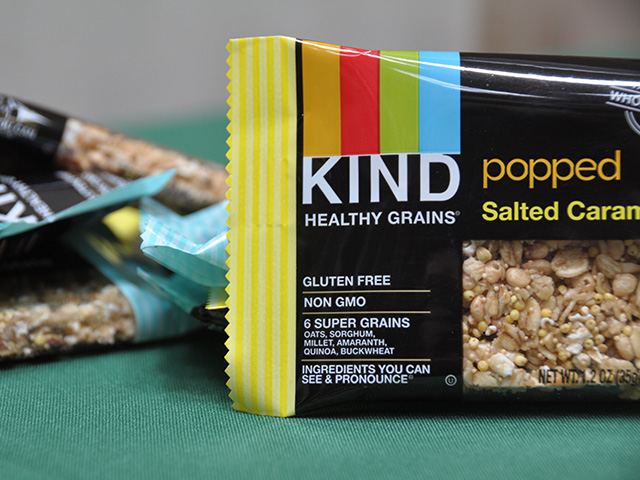 Consumers would be able to access more information about food ingredients, including whether any were genetically modified, under a proposed Senate food labeling bill. (DTN file photo by Emily Unglesbee)