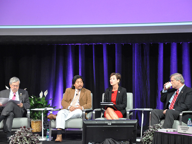From left to right, Iowa Gov. Terry Branstad, Kentucky chef Edward Lee, Iowa Lt. Gov. Kim Reynolds and U.S. Agriculture Secretary Tom Vilsack discuss local food opportunities at a forum Saturday during the National Governors&#039; Association annual meeting. (DTN photo by Chris Clayton)