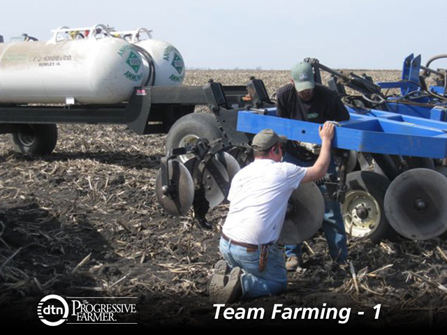 At Chris Barron&#039;s Rowley, Iowa, farm, collaborators include young employees and older neighbors who lack family successors. (DTN file photo)