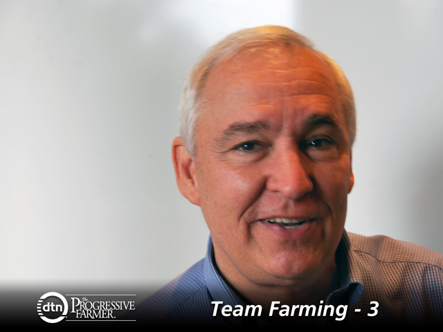 The ability to purchase and market as a group, as well as to collaborate on machinery, helps boost profit margins, Texas A&amp;M&#039;s Danny Klinefelter believes. However, not all personalities and management expertise can mesh successfully. (DTN Photo by Elizabeth Williams)
