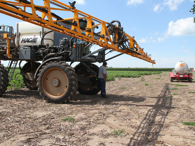Missouri growers will have to park sprayers if they are loaded with dicamba after certain spray dates. (DTN photo by Pamela Smith)