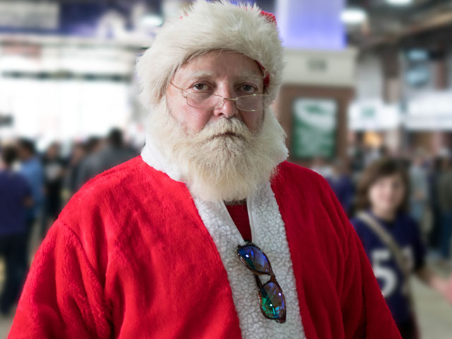 Trade Santa promised earlier this fall to bring the beef industry the gift of opening China to U.S. beef, but it doesn&#039;t look like he will be able to deliver on that promise. (Photo by Austin Kirk, CC BY 2.0)