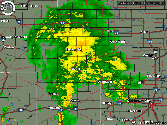 Long-anticipated rainfall for the southwestern plains began Tuesday afternoon, with moderate to heavy amounts suggested by forecast models. (DTN radar graphic by Nick Scalise)