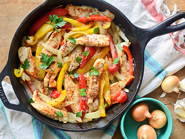 This skillet dish comes together easily for a perfect family dinner.(Progressive Farmer image by Rachel Johnson)