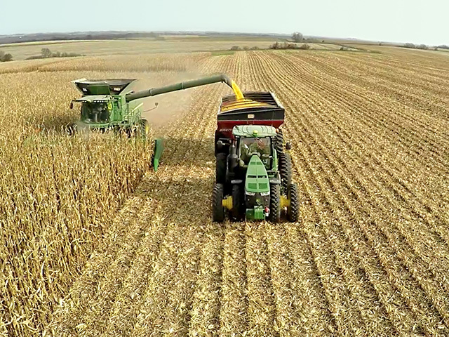 Smart Ag, an Ames, Iowa, company is rolling out AutoCart, a software solution designed to solve the critical shortage of qualified labor for grain cart operation. (Photo courtesy of Wixted and Company)