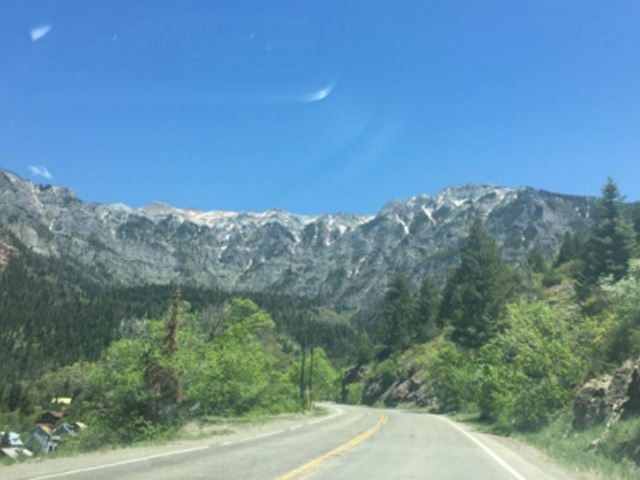A dry winter and very warm spring has left the San Juan Mountains in Colorado with almost no snow for summer runoff into streams and meadows. (Photo by Zach Schwalbe, Colorado Climate Center)